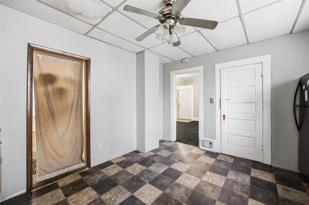 1228 6th Avenue SE Cedar Rapids IA 52403