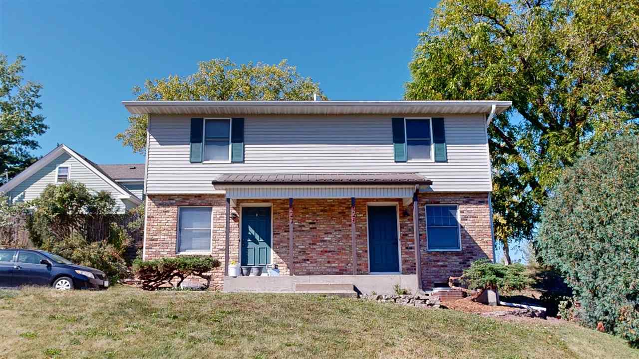825 Emerald Street Iowa City IA 52246