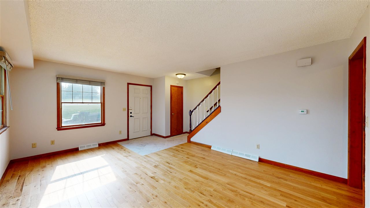 825 Emerald Street Iowa City IA 52246