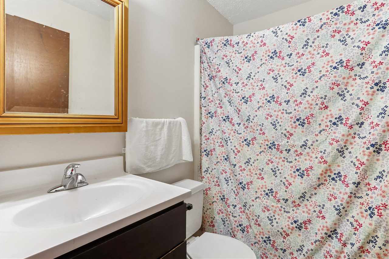2432 Petsel Place Iowa City IA 52246