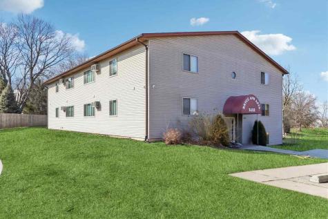 2432 Petsel Place Iowa City IA 52246