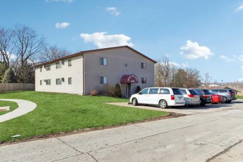 2432 Petsel Place Iowa City IA 52246