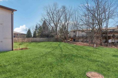 2432 Petsel Place Iowa City IA 52246
