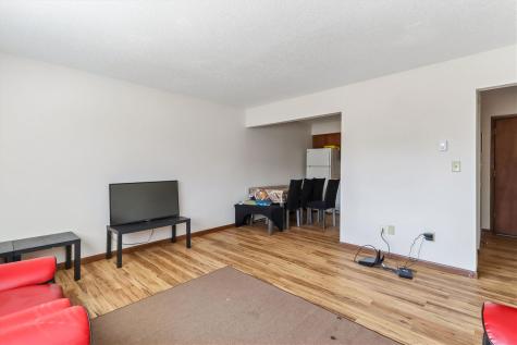 2432 Petsel Place Iowa City IA 52246