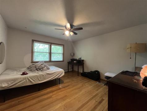 1707 Wilson Iowa City IA 52240