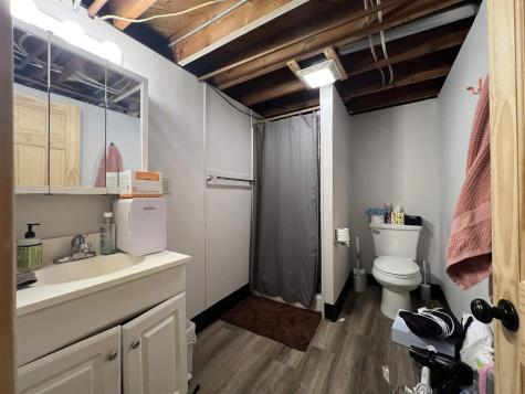 1707 Wilson Iowa City IA 52240