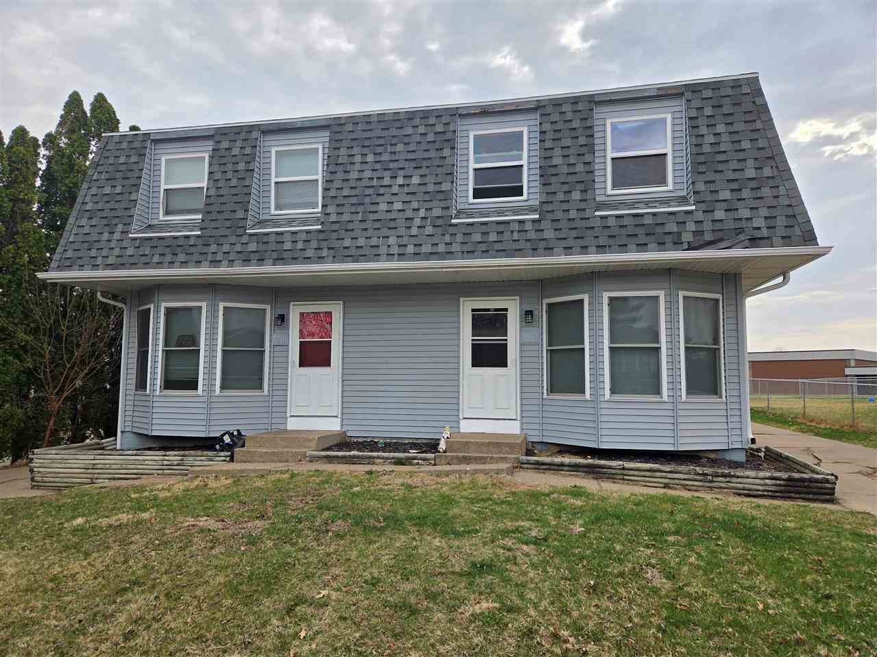 5511 N Linwood Avenue Davenport IA 52806