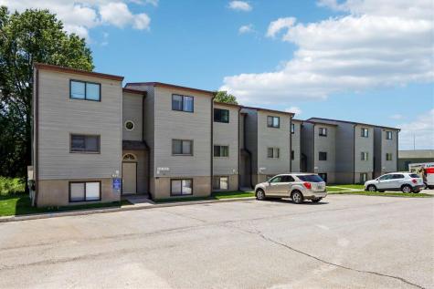 2613 Westwinds Drive Iowa City IA 52246