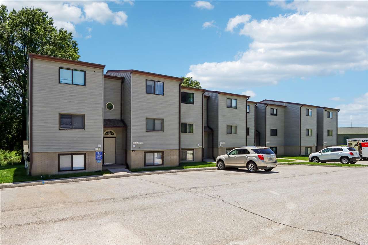 2613 Westwinds Drive Iowa City IA 52246