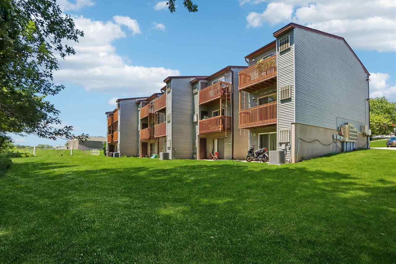 2613 Westwinds Drive Iowa City IA 52246
