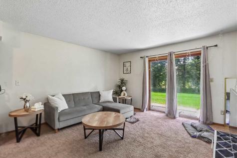 2613 Westwinds Drive Iowa City IA 52246