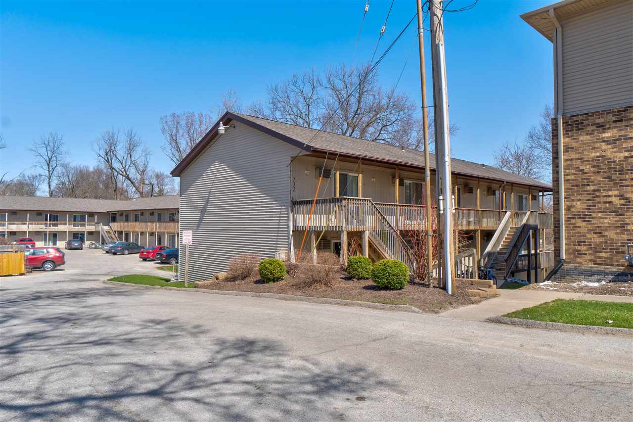 732,736,740 Michael Street Iowa City IA 52246