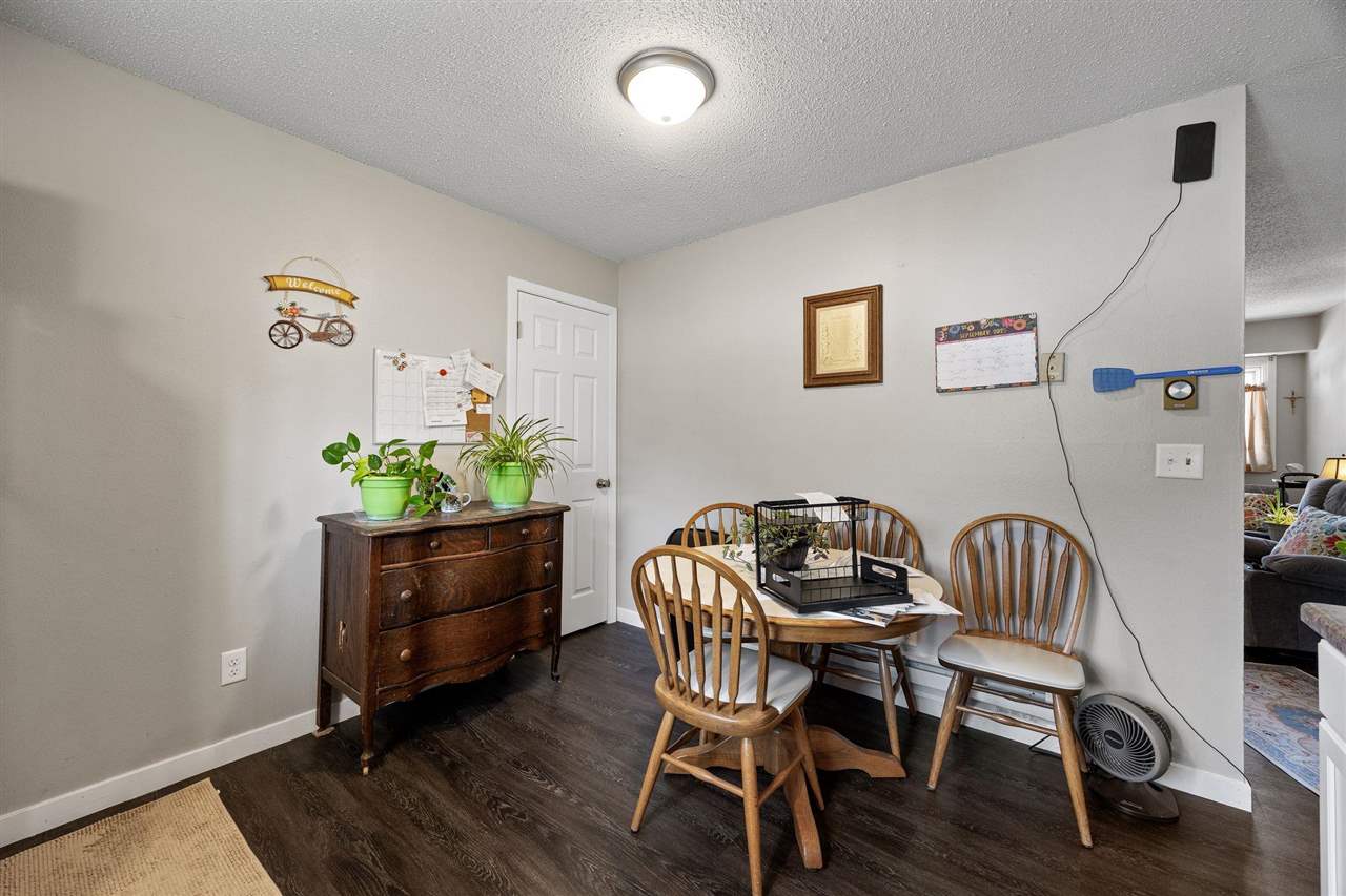 302 Maple Lane Walker IA 52352
