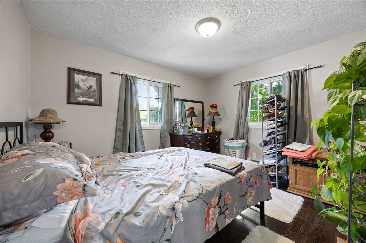 302 Maple Lane Walker IA 52352