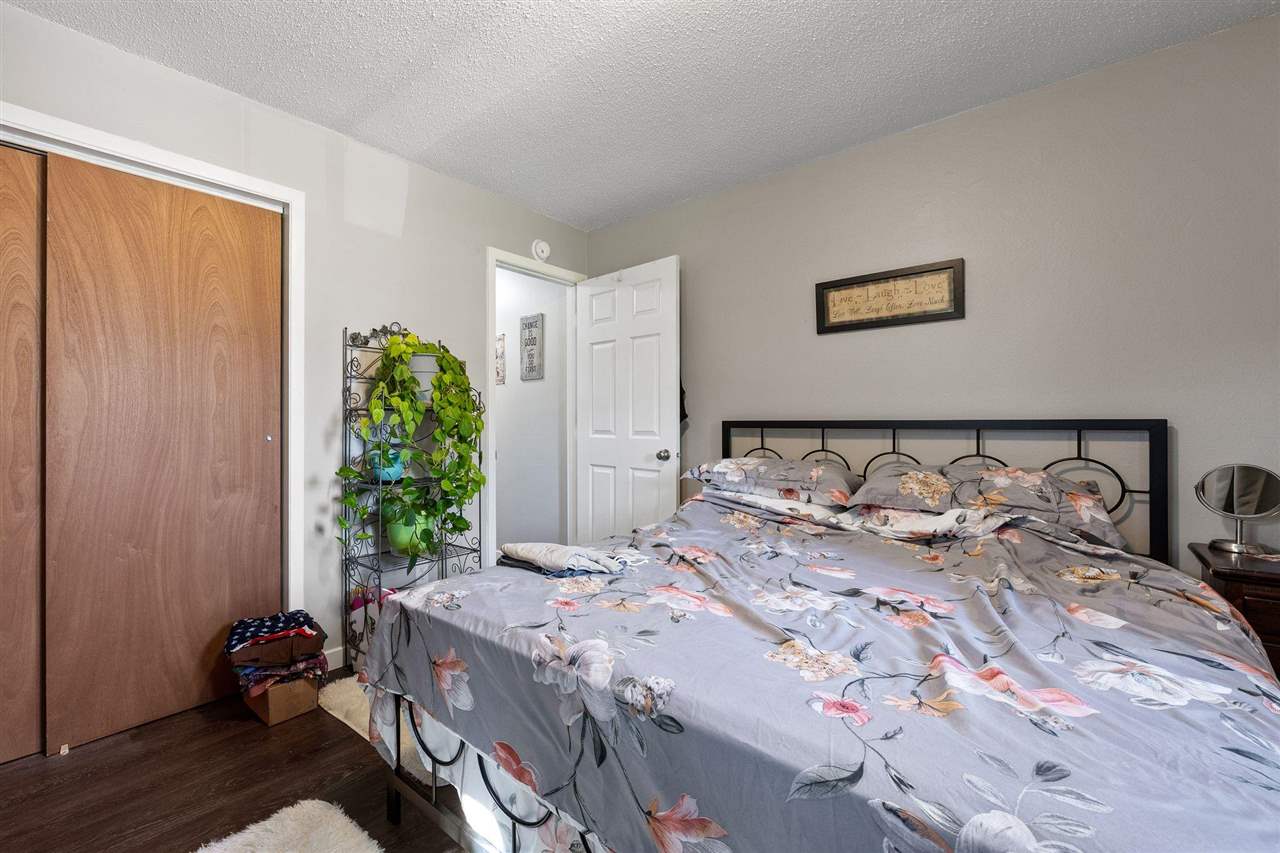 302 Maple Lane Walker IA 52352