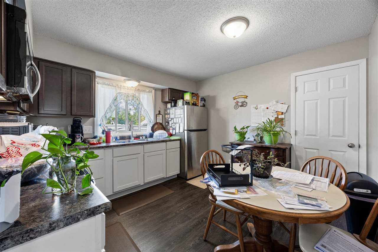 302 Maple Lane Walker IA 52352
