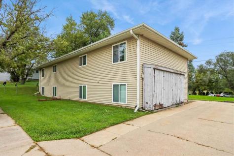 356 S Maple Street West Branch IA 52358