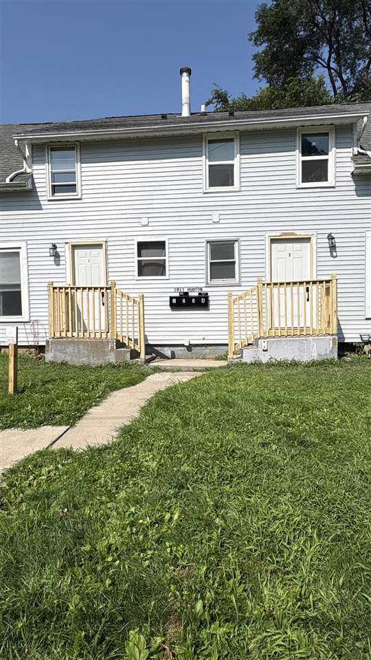 1011 Hudson Avenue Iowa City IA 52246