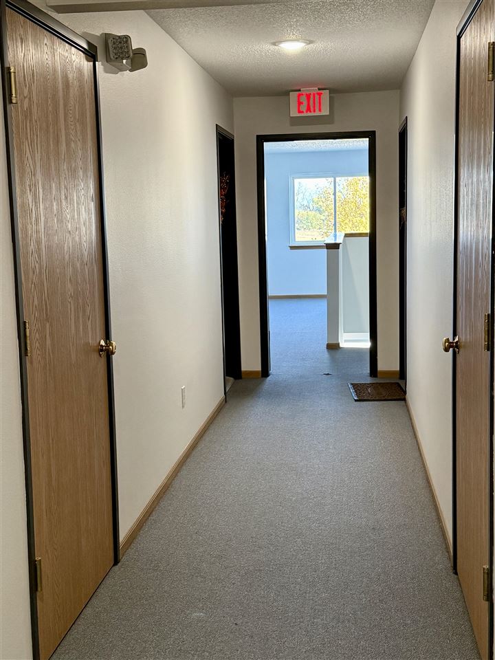 521-577 N 4th Street West Branch IA 52358