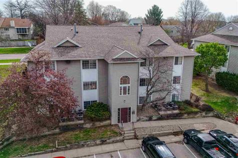 429-451 S Scott Boulevard Iowa City IA 52245