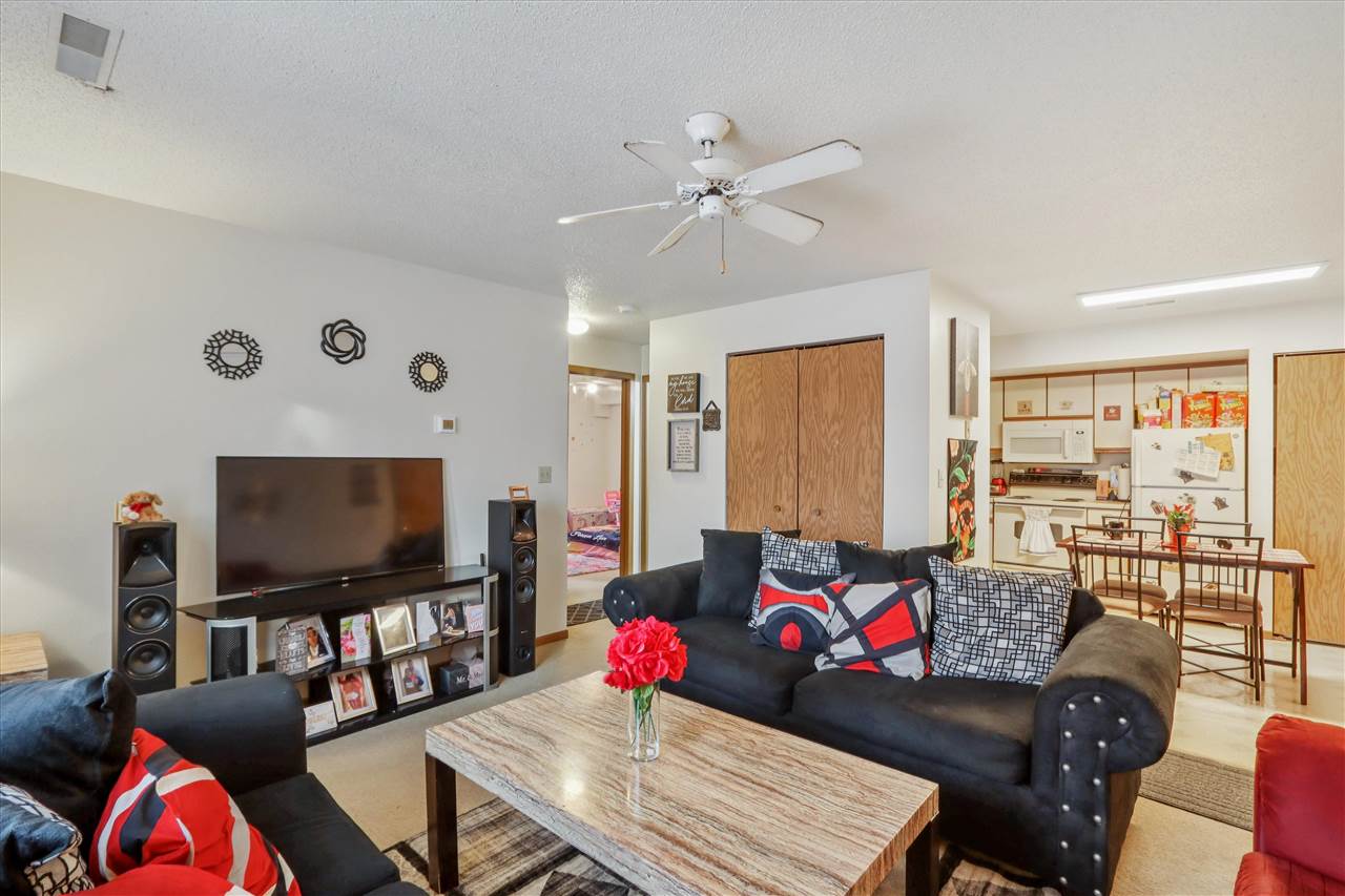 429-451 S Scott Boulevard Iowa City IA 52245