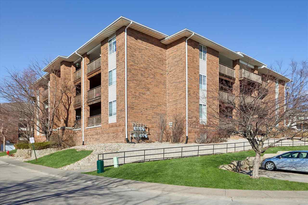 2510 Cascade Lane Iowa City IA 52246