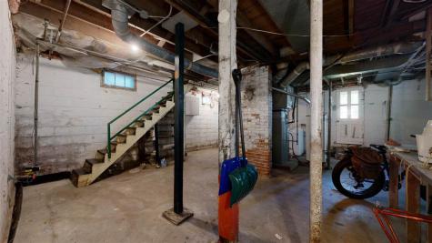 1204 E Burlington Street Iowa City IA 52240