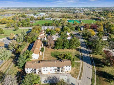 403 Westwinds Dr # 461 Iowa City IA 52246