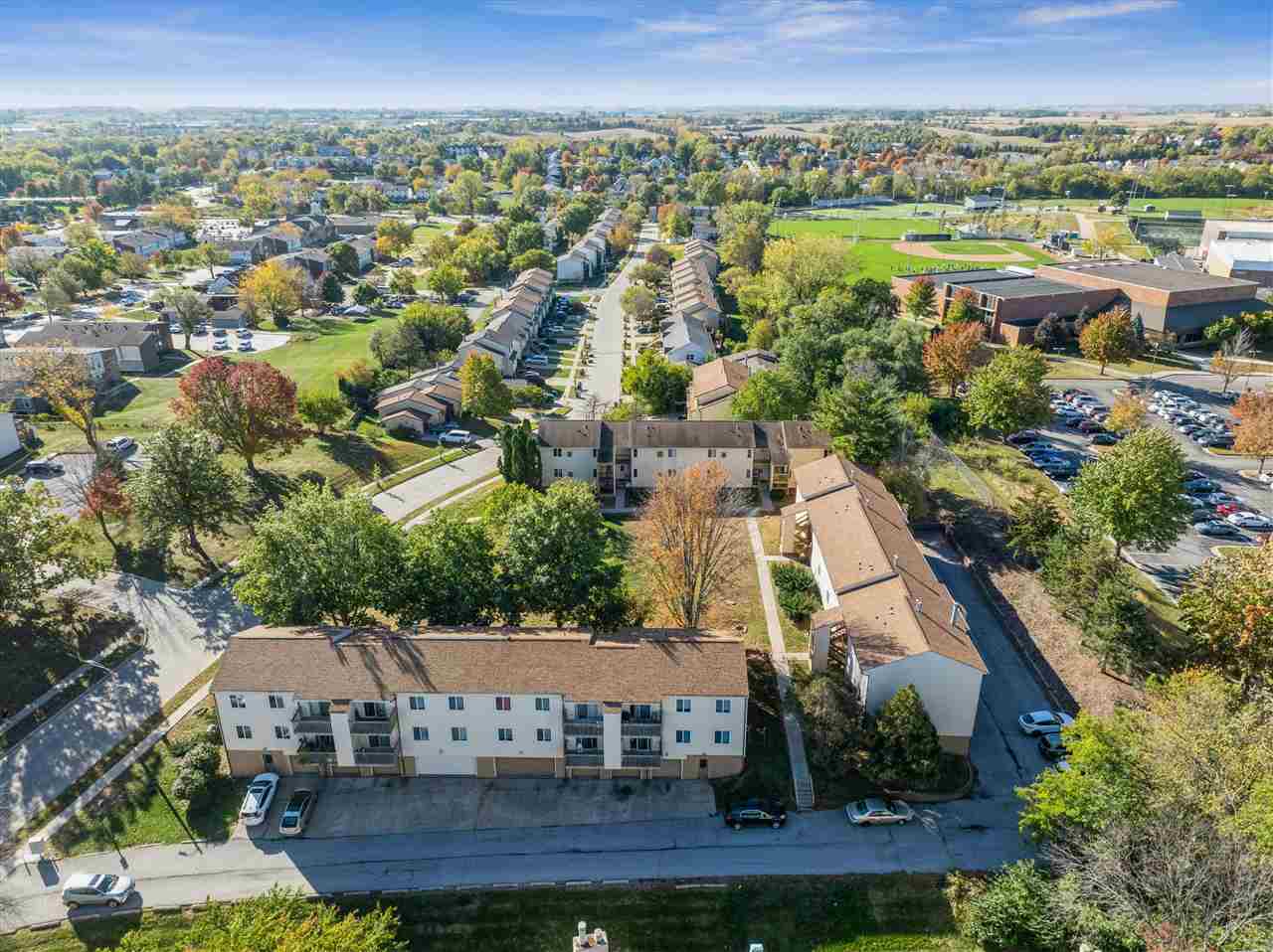 403 Westwinds Dr # 461 Iowa City IA 52246