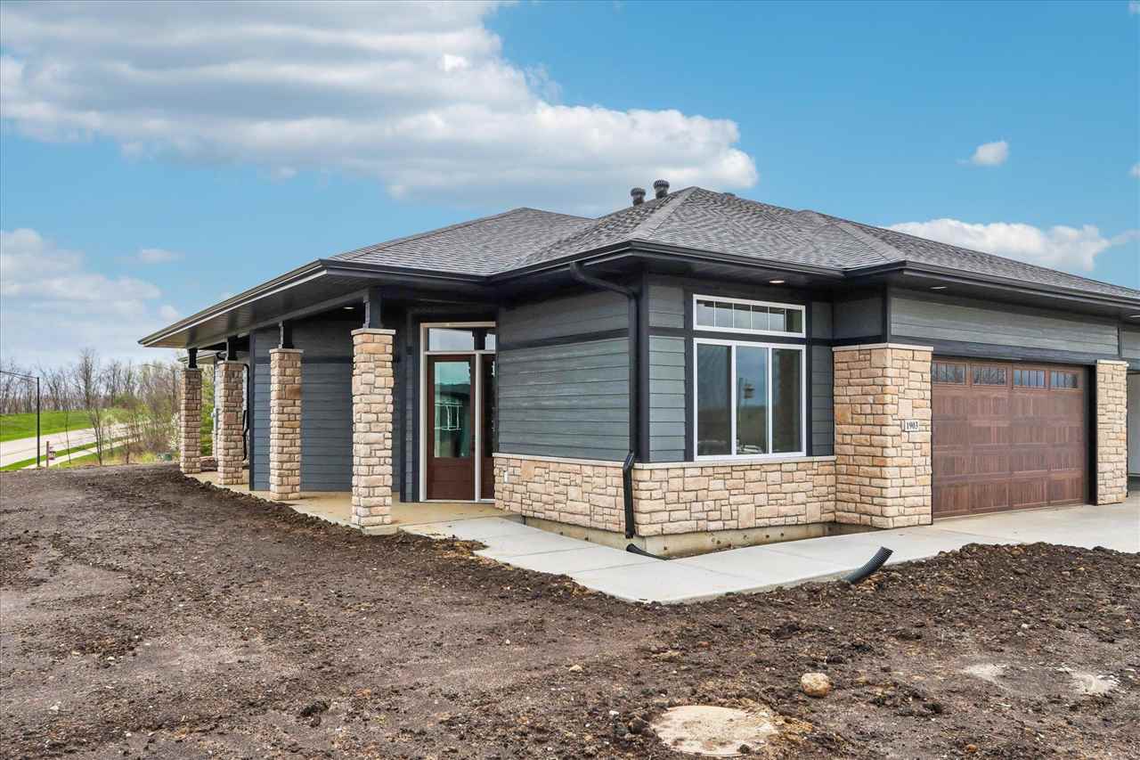 1903 Country Club Drive Coralville IA 52241