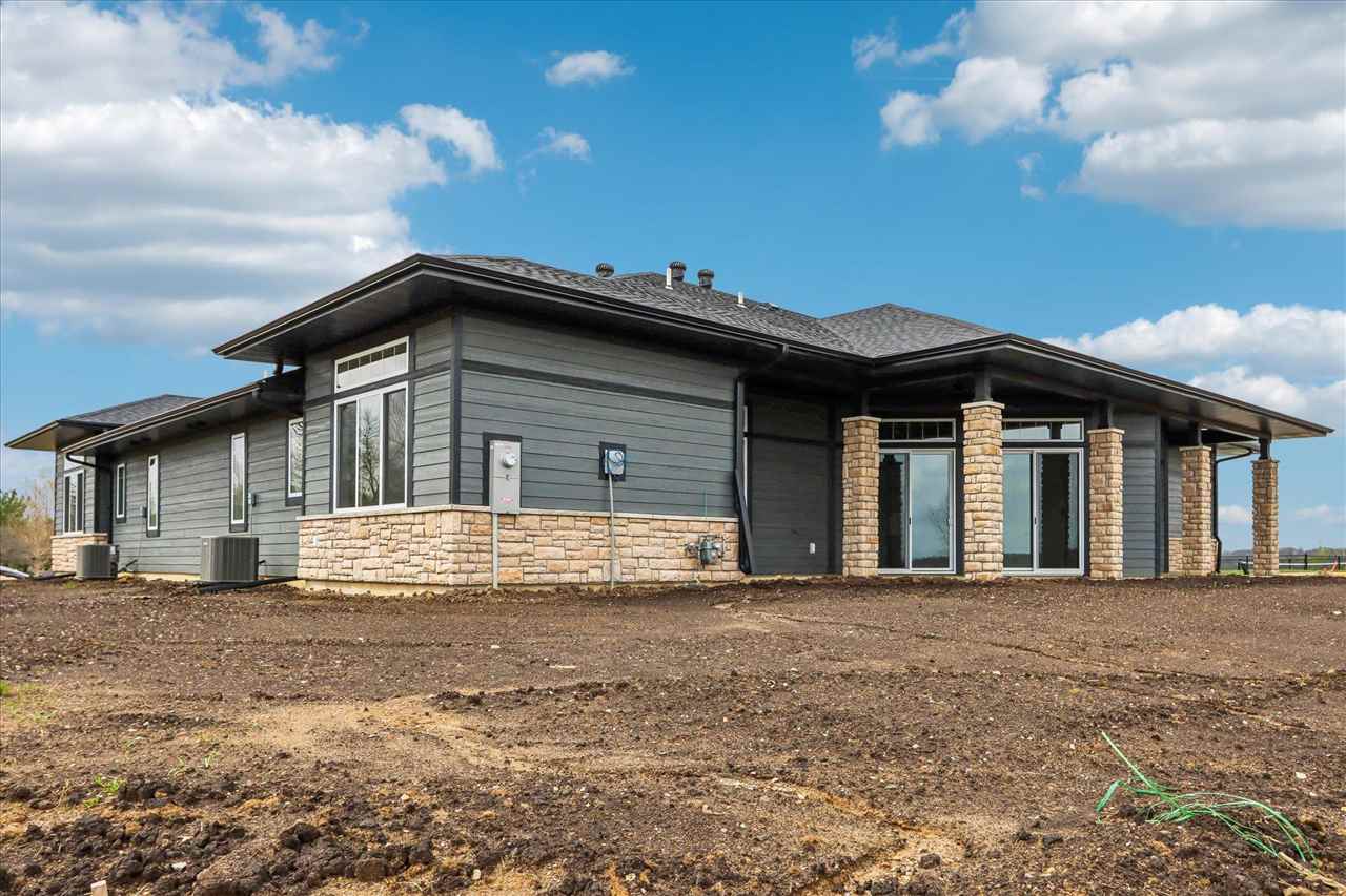 1903 Country Club Drive Coralville IA 52241
