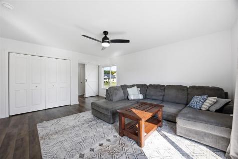 866 Nye Way Coralville IA 52241