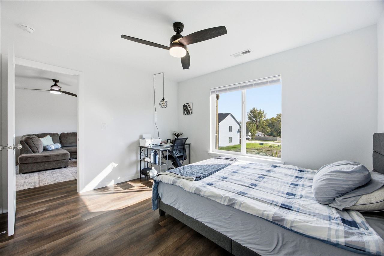 866 Nye Way Coralville IA 52241