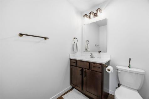 866 Nye Way Coralville IA 52241