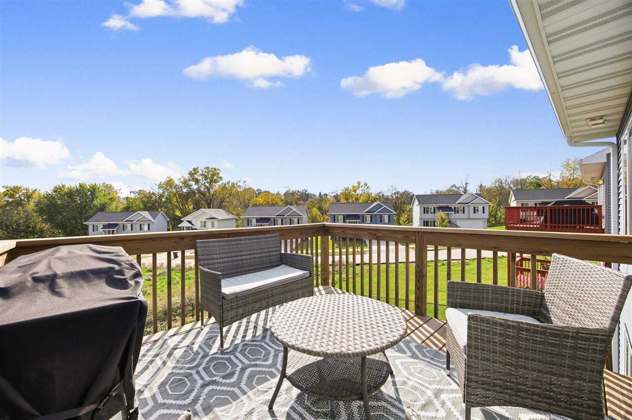 866 Nye Way Coralville IA 52241