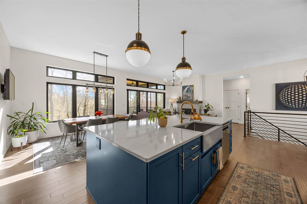 1118 Tamarack Trail Iowa City IA 52245