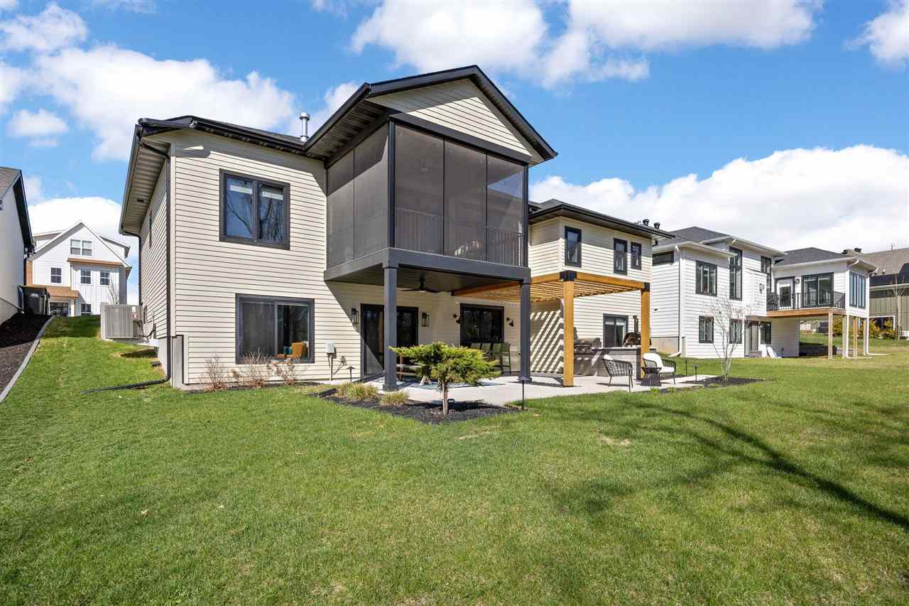 1118 Tamarack Trail Iowa City IA 52245