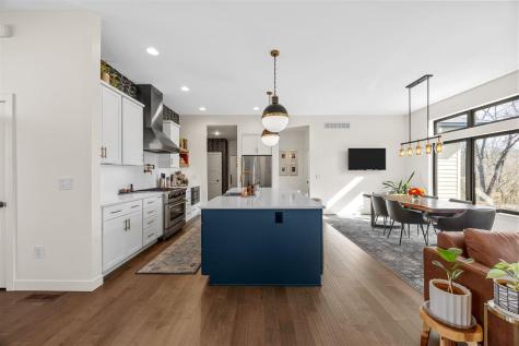 1118 Tamarack Trail Iowa City IA 52245