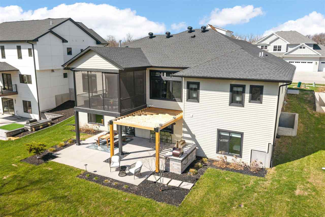1118 Tamarack Trail Iowa City IA 52245
