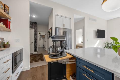 1118 Tamarack Trail Iowa City IA 52245