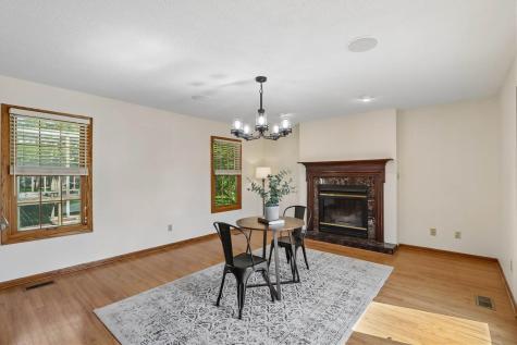 405 6th Street Victor IA 52347