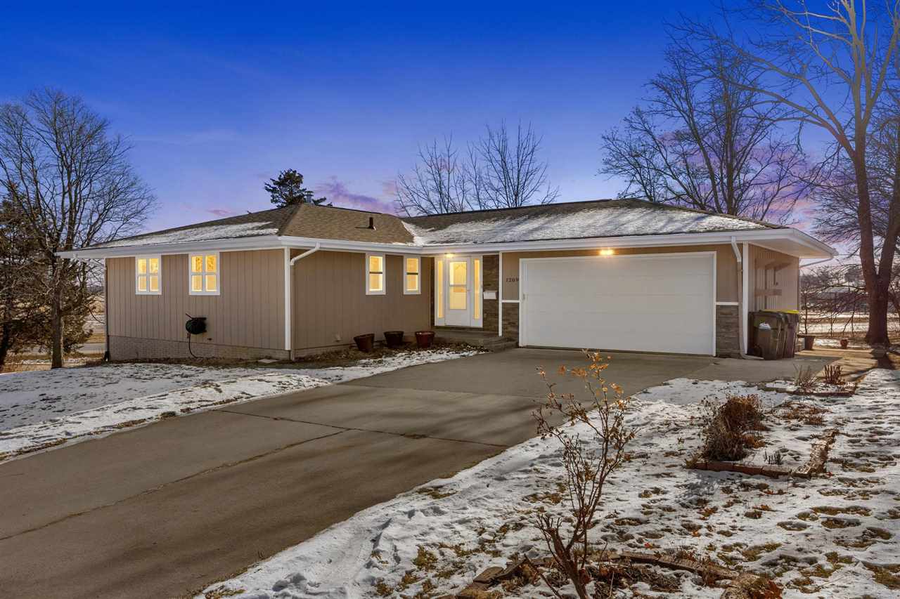 1209 Ashley Drive Iowa City IA 52246