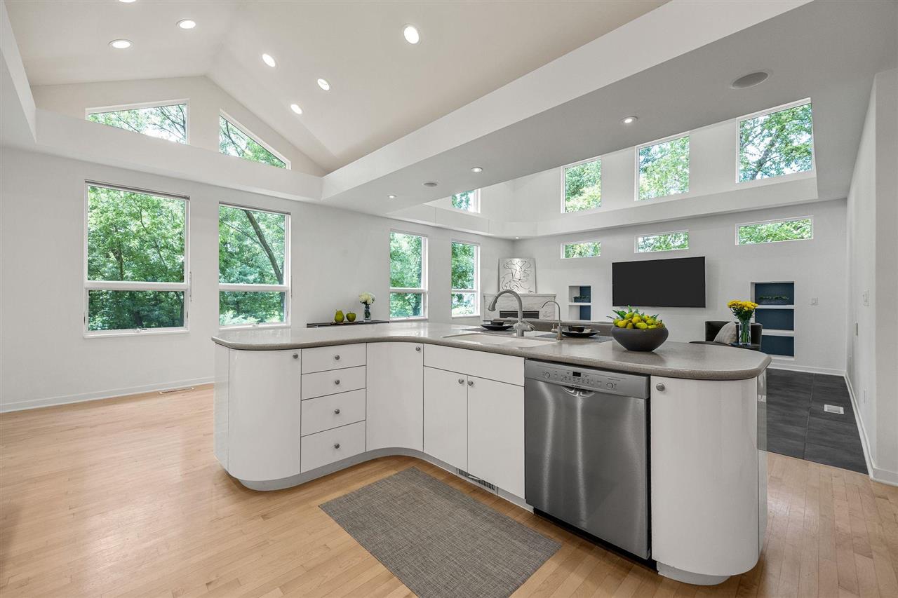 680 Highland Park Avenue Coralville IA 52241