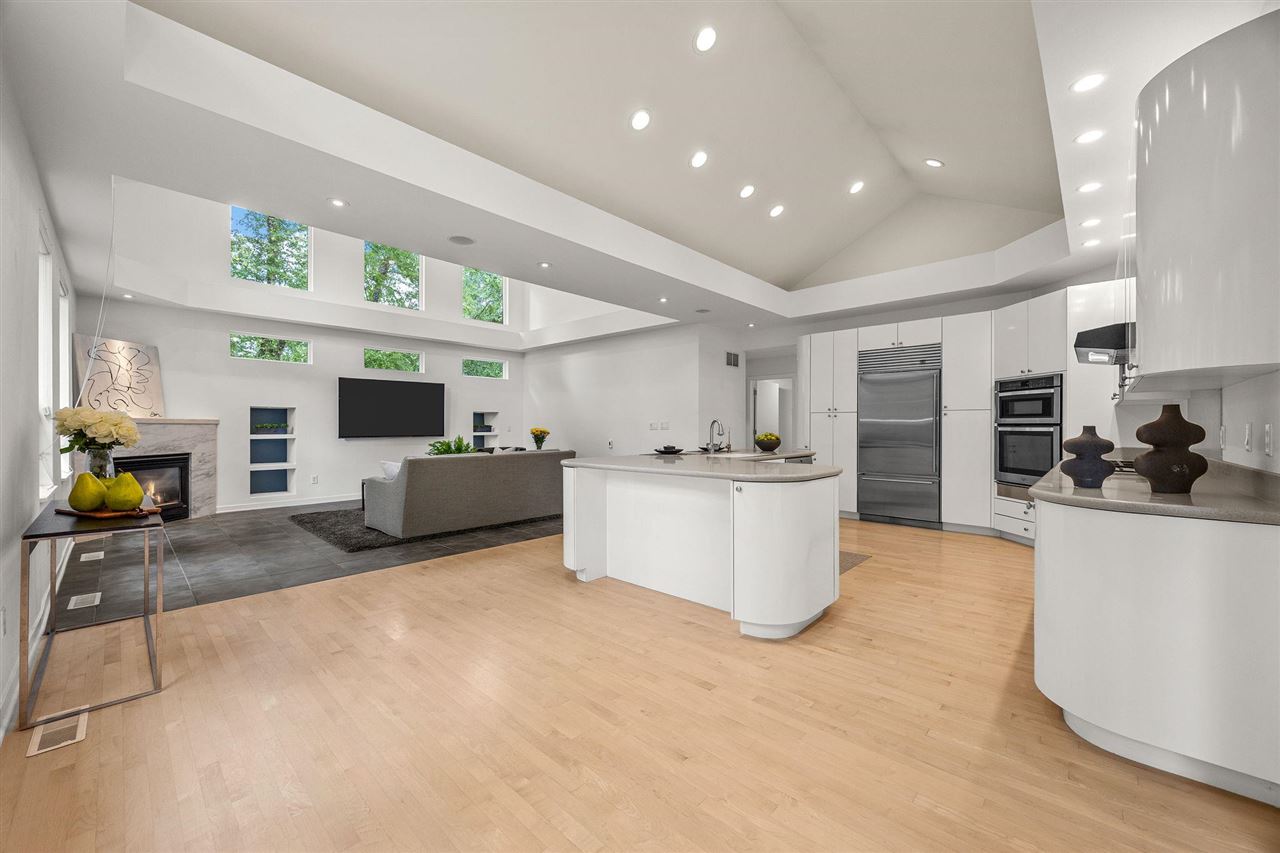 680 Highland Park Avenue Coralville IA 52241
