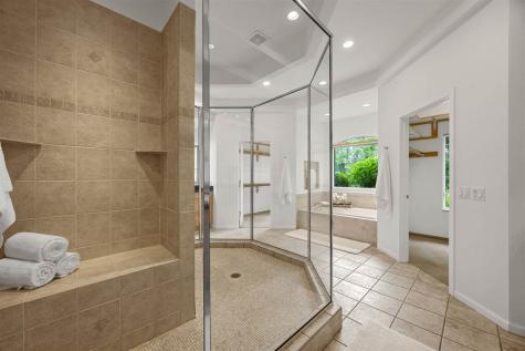 680 Highland Park Avenue Coralville IA 52241