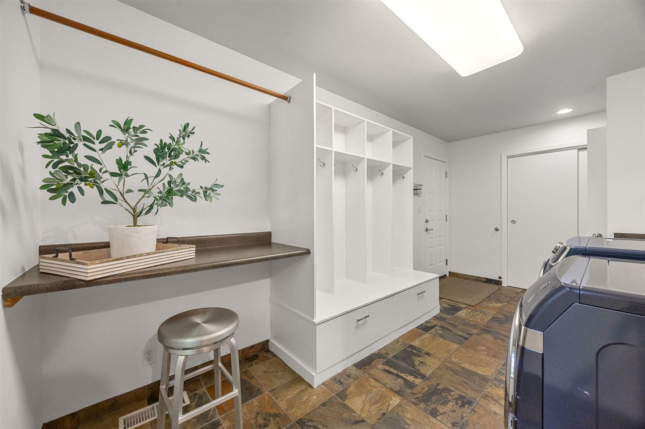 680 Highland Park Avenue Coralville IA 52241