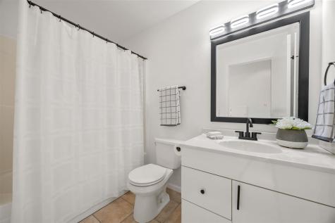 680 Highland Park Avenue Coralville IA 52241