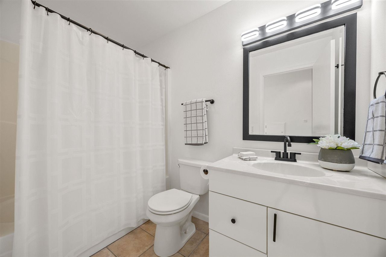 680 Highland Park Avenue Coralville IA 52241