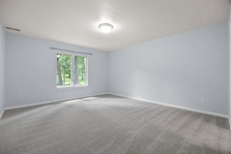 680 Highland Park Avenue Coralville IA 52241