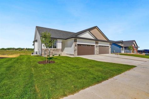 224B Vista Drive Kalona IA 52247